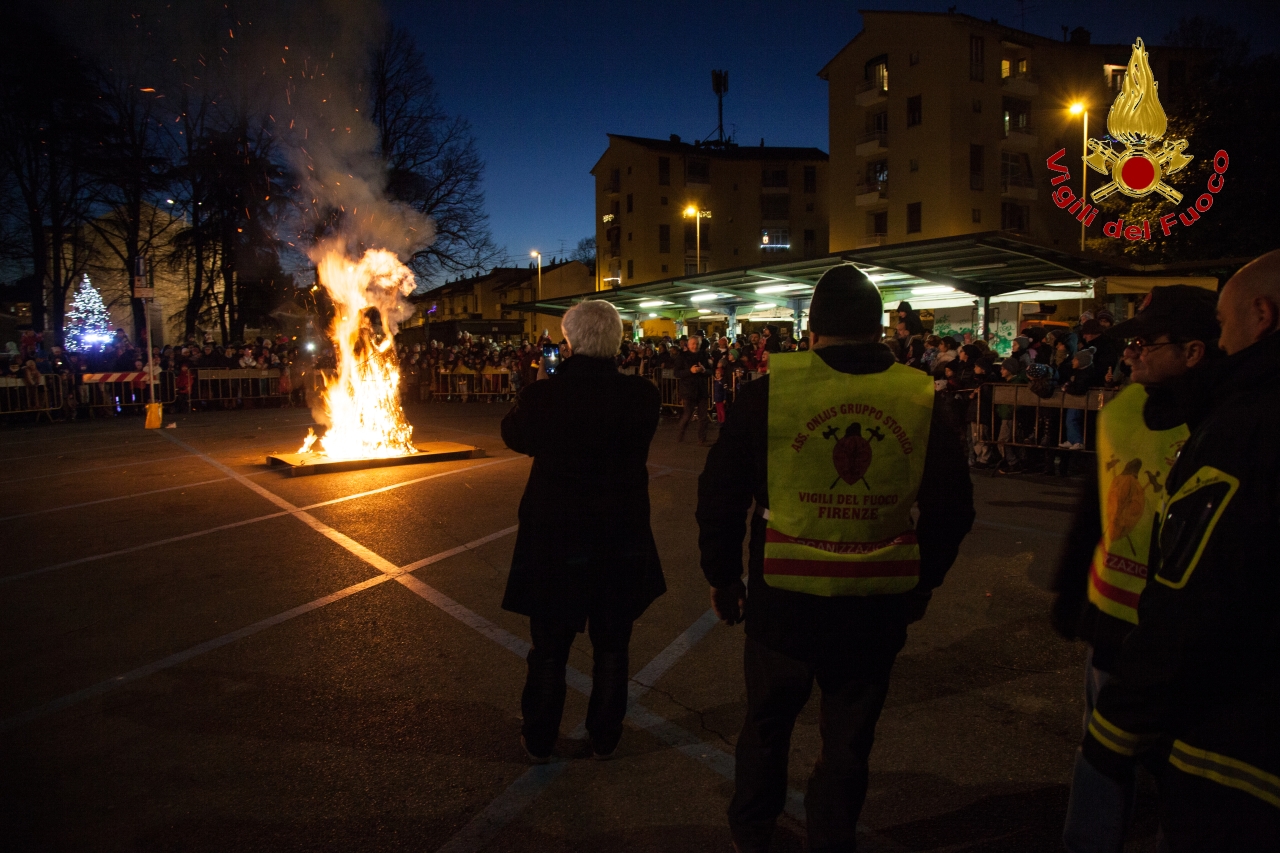 befana-in-piazza-dellisolotto-2017-9