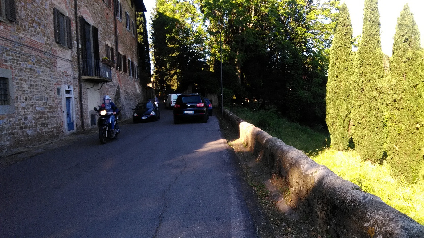 traffico pericolo pedoni via di San Carlo Bellosguardo (1)