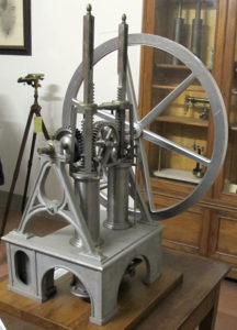 Il motore a scoppio di Matteucci Barsanti, oggi conservato al museo Galileo di Firenze, Wikipedia