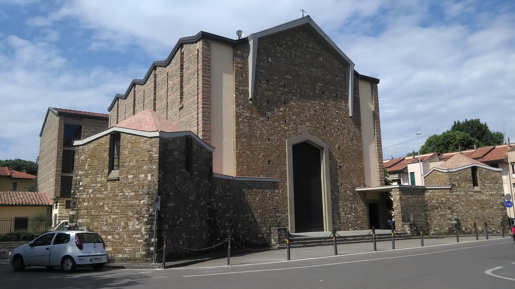 chiesa Beata Vergine Maria all'Isolotto (3)