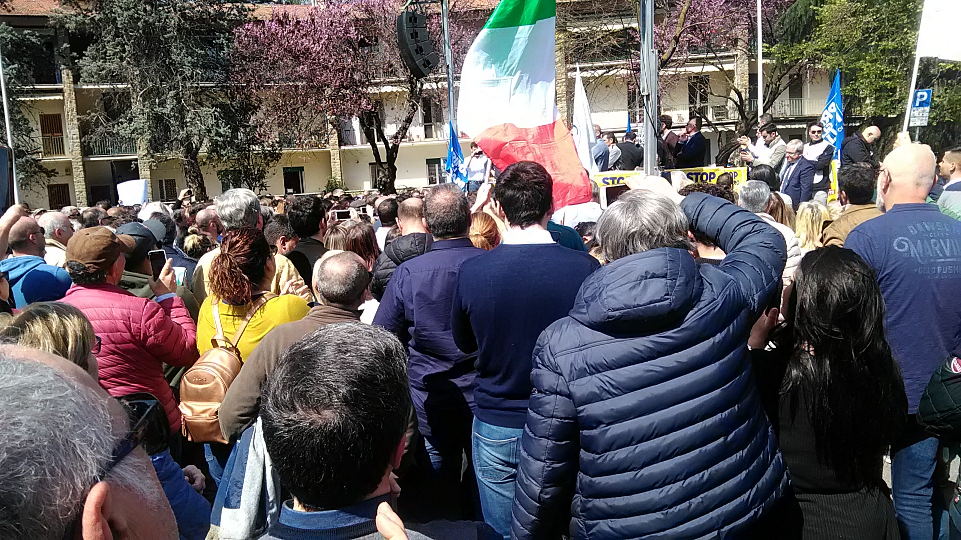 manifestazione presentazione ubaldo bocci piazza dei tigli matteo salvini isolotto (2)