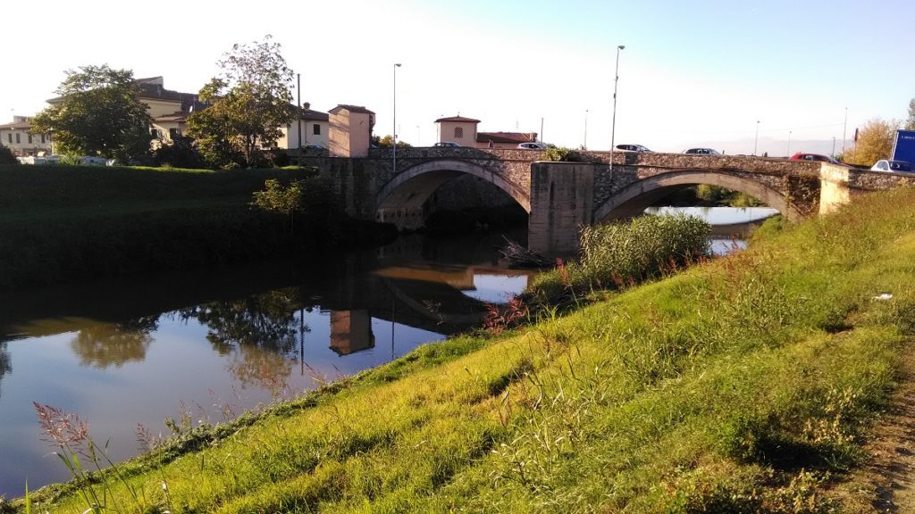 Il Ponte a greve in via Pisana, da tempo immemore via di collegamento tra Firenze e la costa