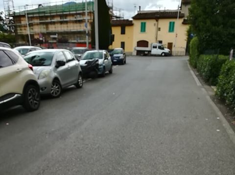 via del ronco corto senza marciapiede 2