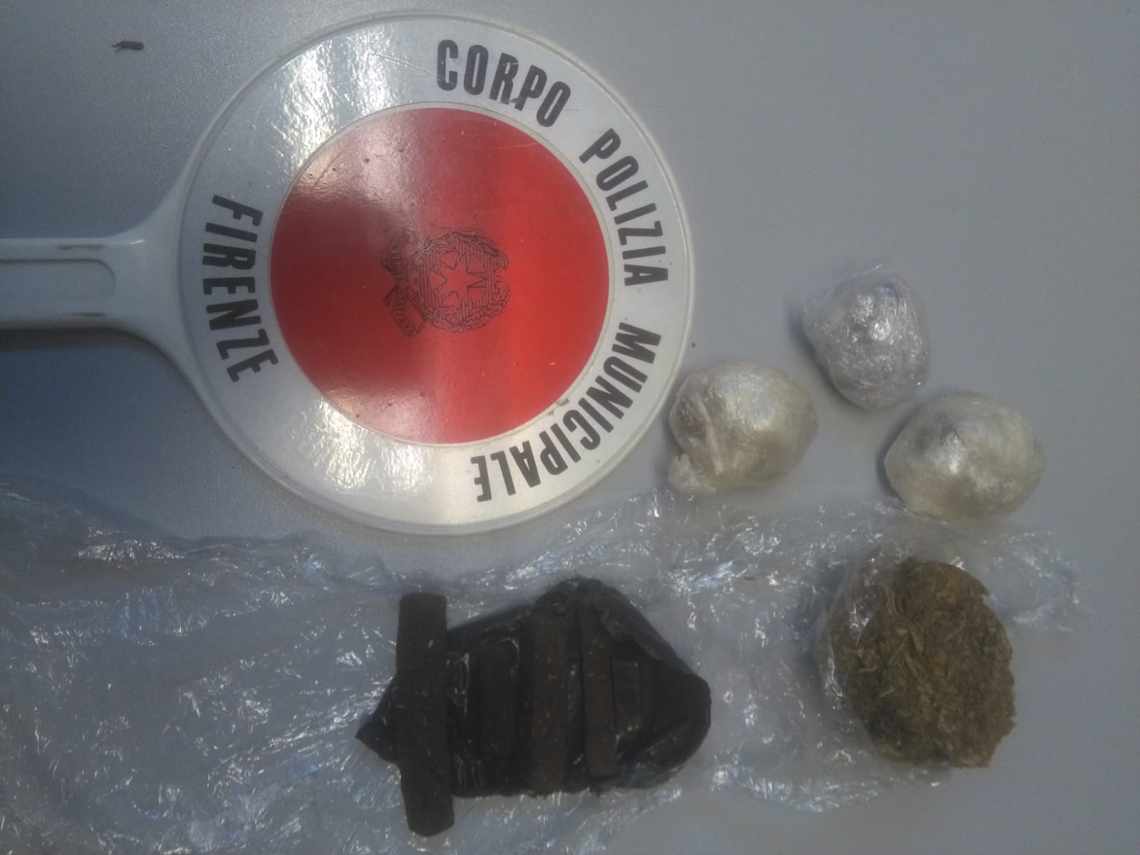 piper babacar cani antidroga droga polizia municipale