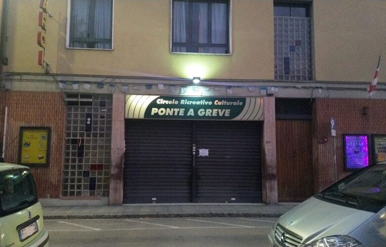 La casa del popolo di Ponte a greve, uno dei tanti circoli del nostro quartiere colpito dalle restrizioni dei provvedimenti per il contrasto della pandemia Covid-19