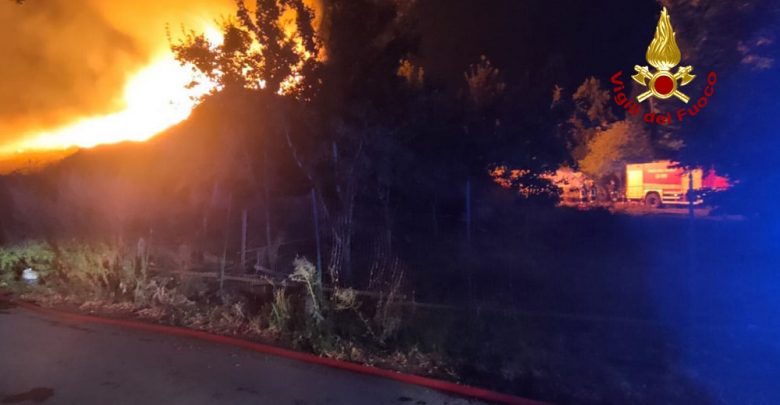 incendio via San Biagio a petriolo ponte all'indiano