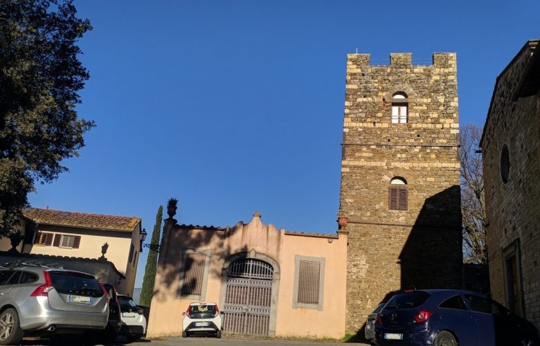 Torre dei Lambardi e villa Santa Maria,  in via di Soffiano