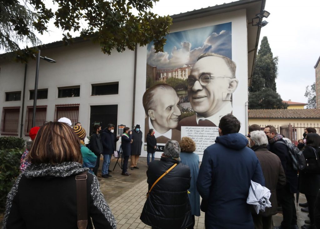 inaugurazione murale piazza dell'Isolotto La Pira Fabiani 3