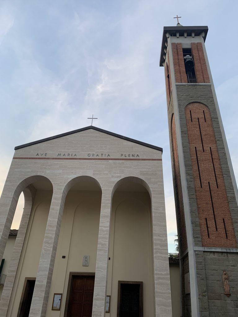 La chiesa di Santa Maria a Greve (doc. X secolo), Scandicci, in Piazza Don Cioppi, dopo i restauri del 1934/37, con facciata dell'ing. Arduino Matassini.