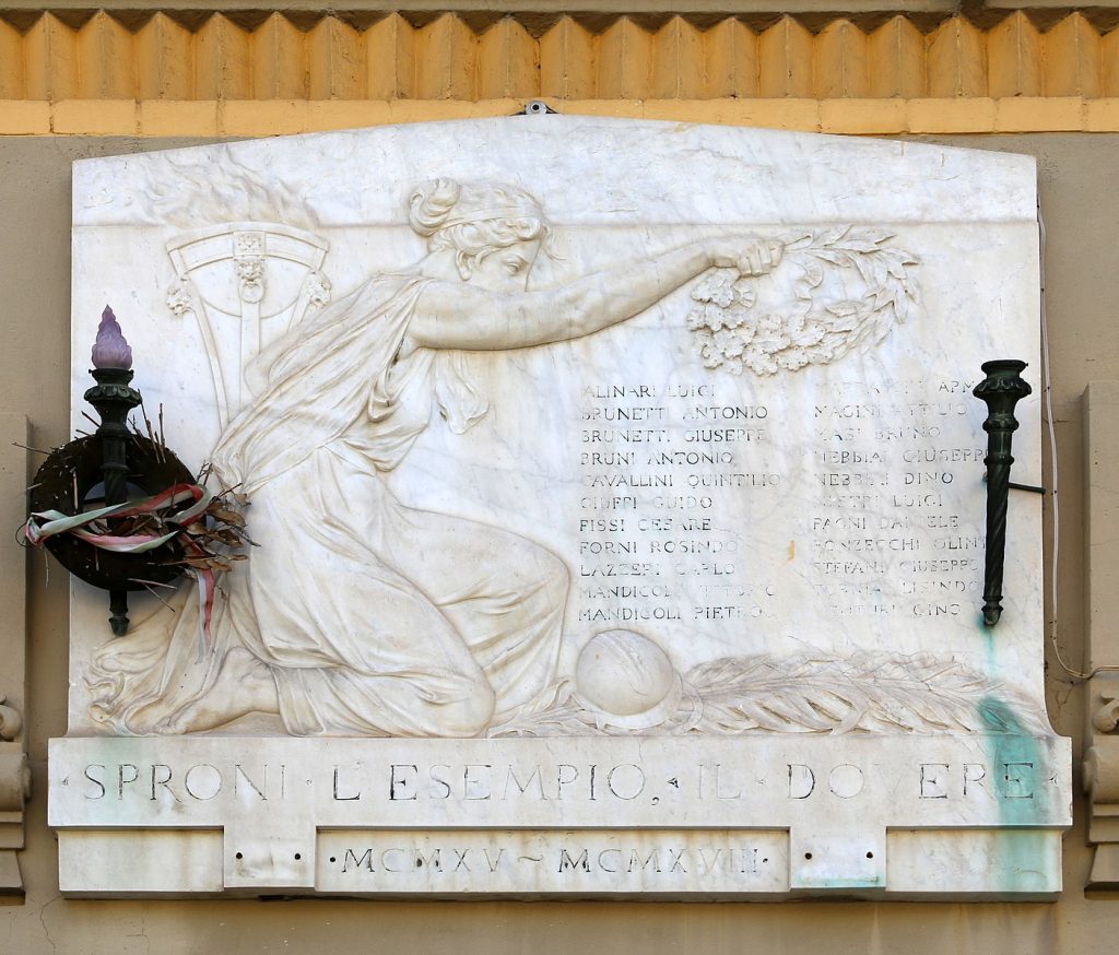 U. Francalanci, Lapide ai caduti, anni 1920, marmo.