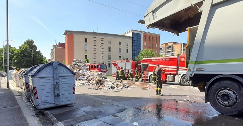 incendio camion Alia piazzetta Sansepolcro 3