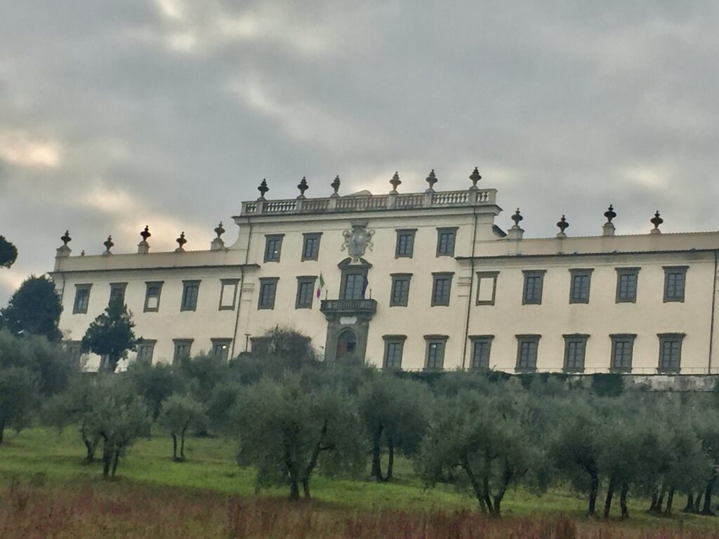 Villa di Castelpulci, sede dell'omonimo manicomio dal 1854 al 1973. 